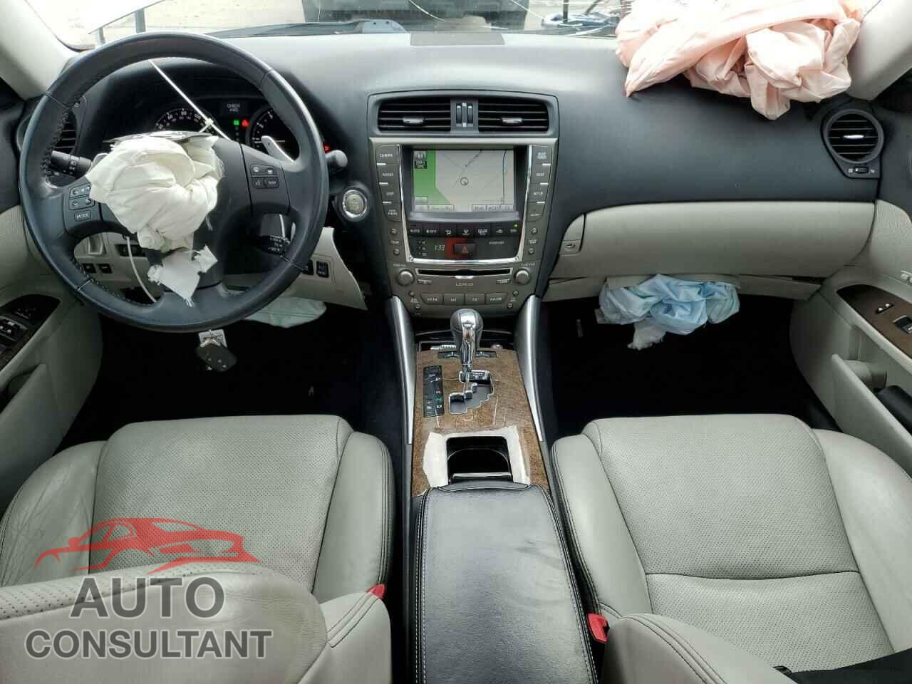 LEXUS IS 2010 - JTHCF5C2XA5041633