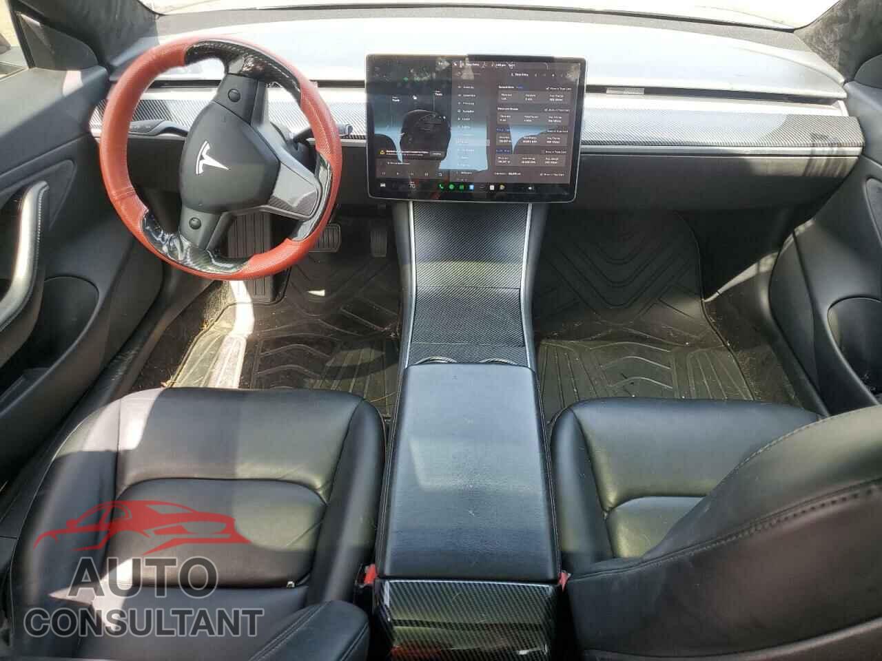 TESLA MODEL 3 2018 - 5YJ3E1EB9JF068279