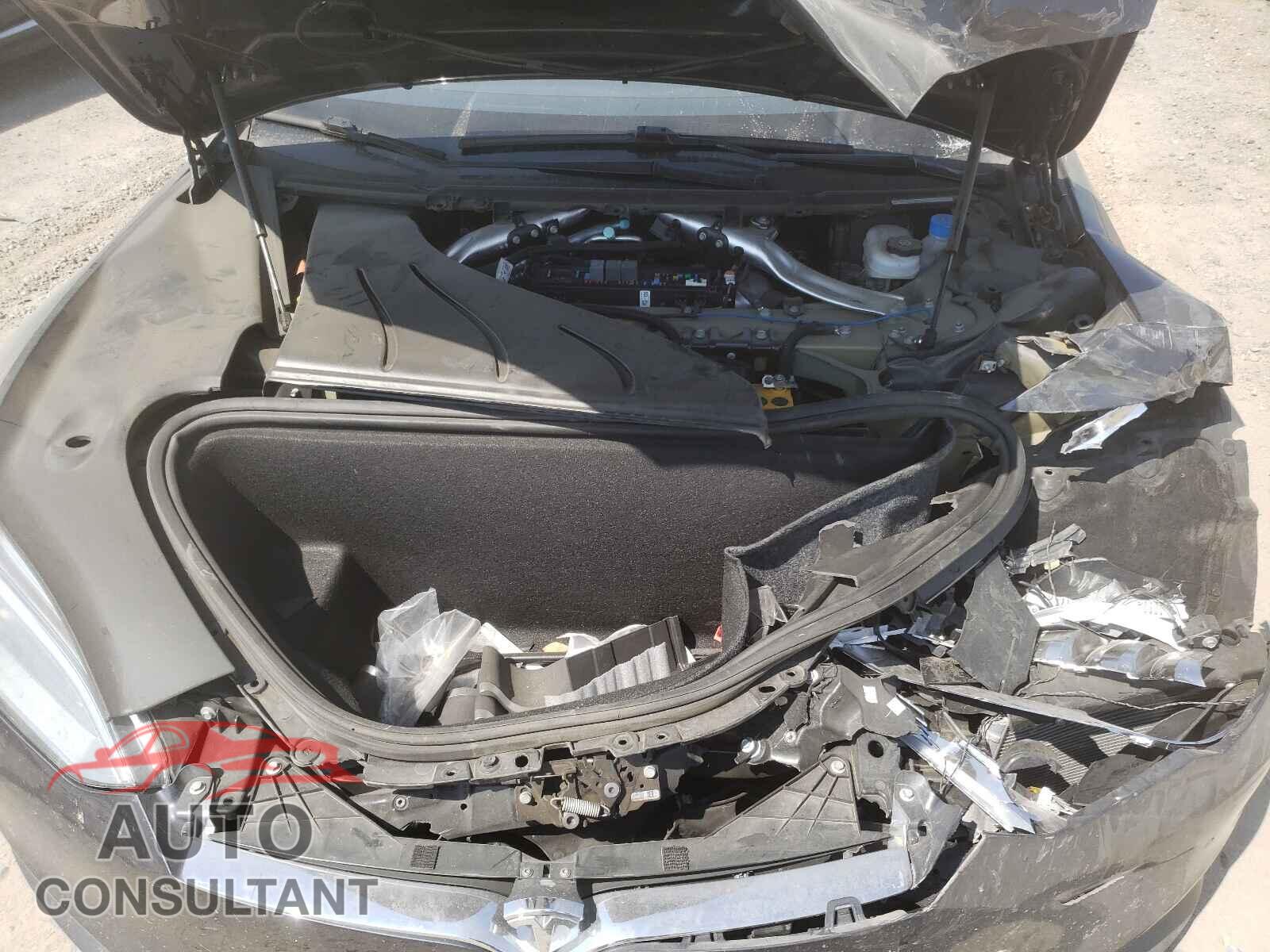 TESLA MODEL S 2018 - 5YJSA1E26JF297929