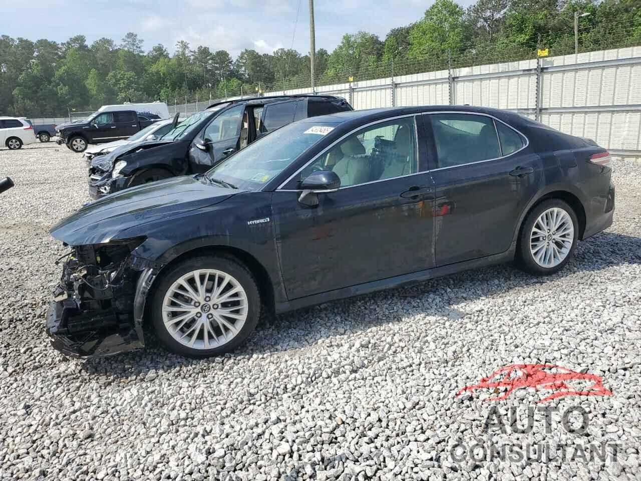 TOYOTA CAMRY 2018 - 4T1B21HK7JU004521