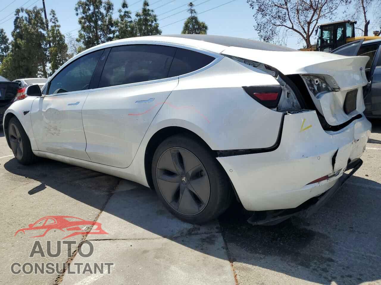 TESLA MODEL 3 2020 - 5YJ3E1EAXLF807556