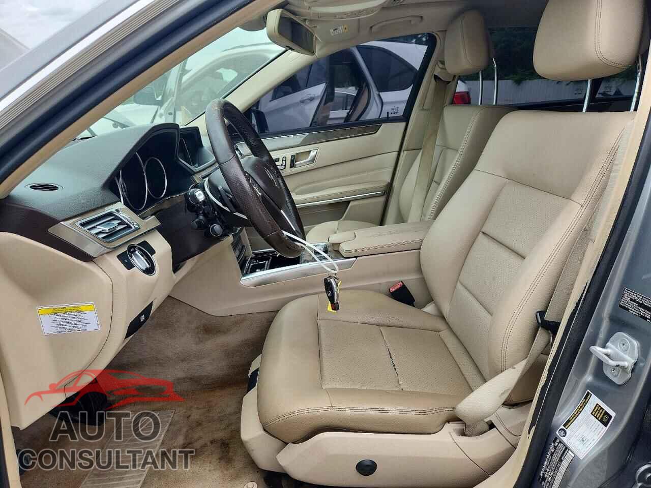MERCEDES-BENZ E-CLASS 2014 - WDDHF5KB0EA831485