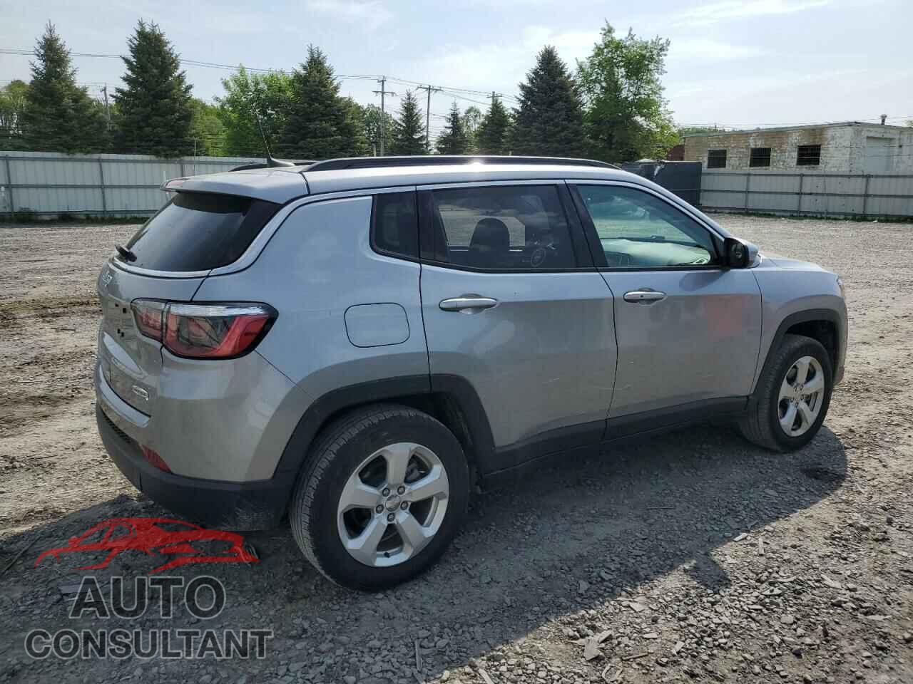 JEEP COMPASS 2018 - 3C4NJDBB2JT153122