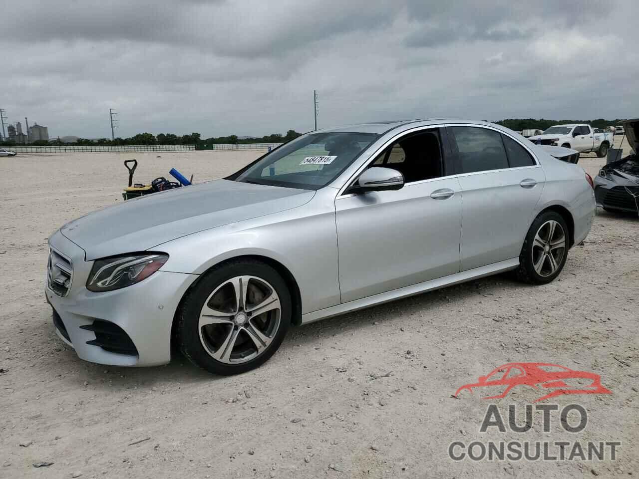 MERCEDES-BENZ E-CLASS 2017 - WDDZF4KB9HA111394