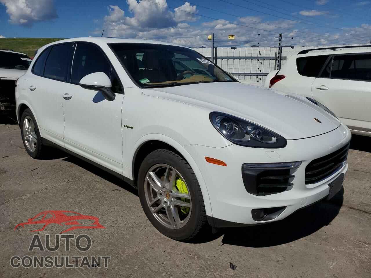 PORSCHE CAYENNE 2017 - WP1AE2A28HLA68279