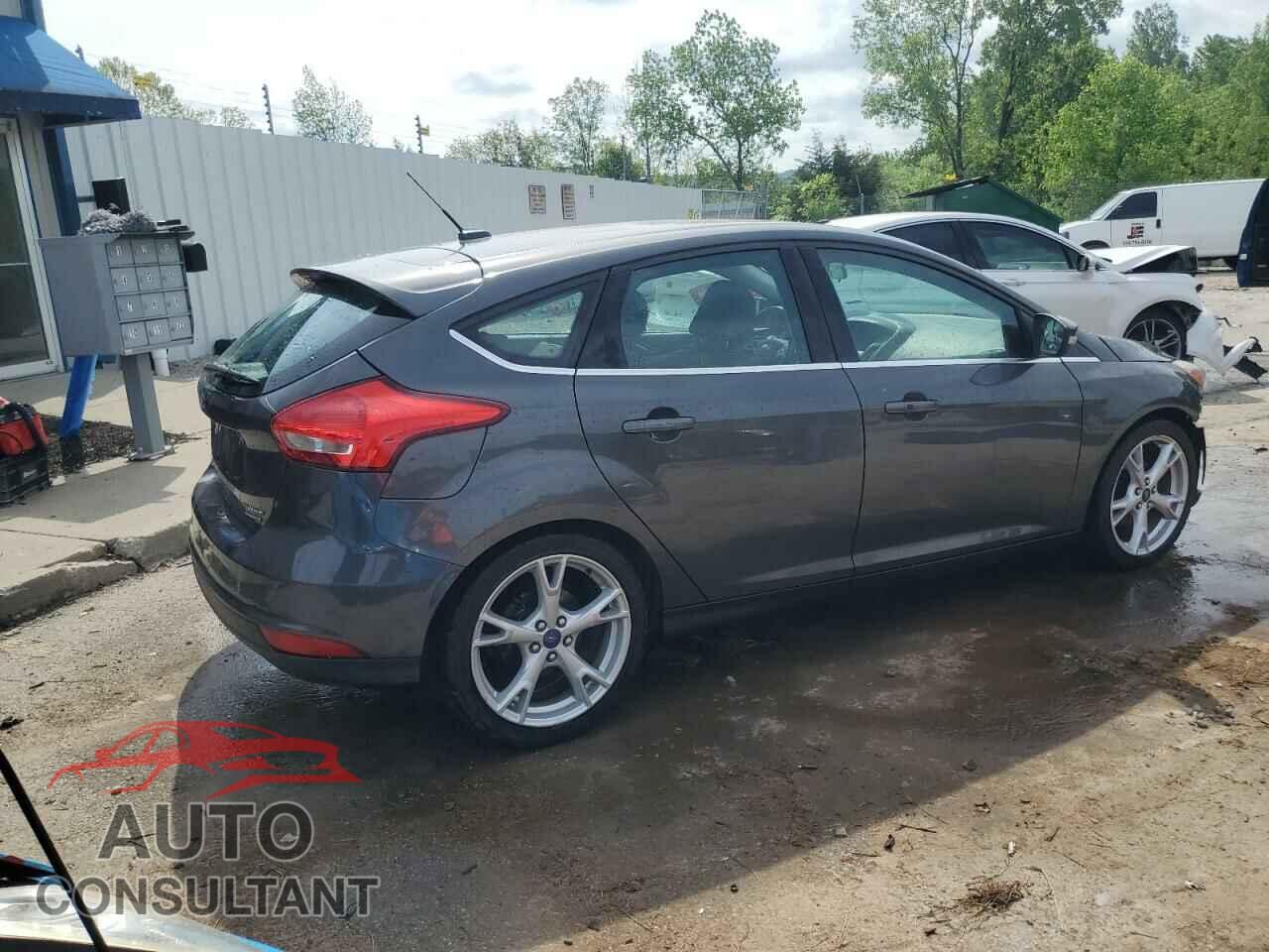 FORD FOCUS 2016 - 1FADP3N28GL328306