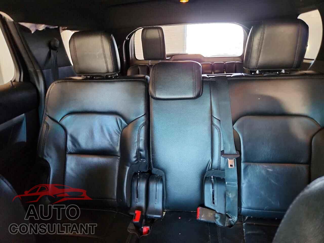 FORD EXPLORER 2017 - 1FM5K8D8XHGA98628