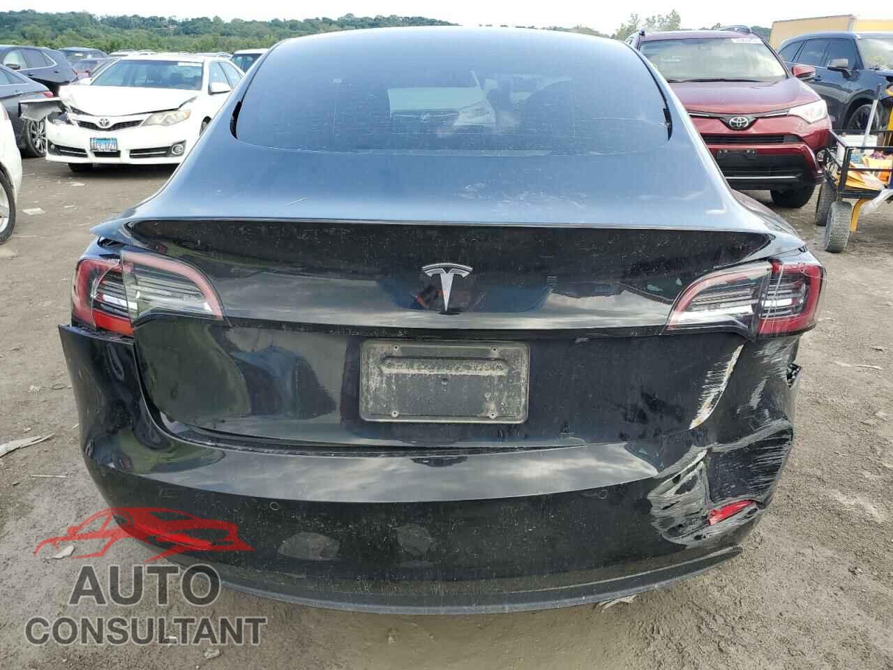 TESLA MODEL 3 2021 - 5YJ3E1EA7MF969095