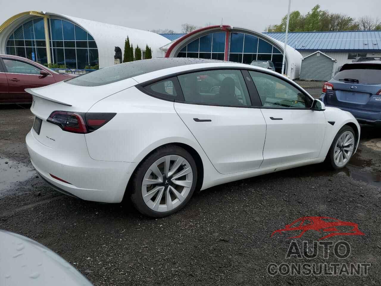 TESLA MODEL 3 2021 - 5YJ3E1EB7MF943718