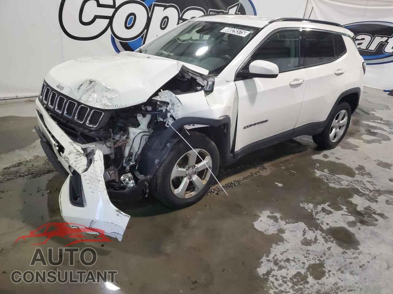 JEEP COMPASS 2018 - 3C4NJDBB4JT418445