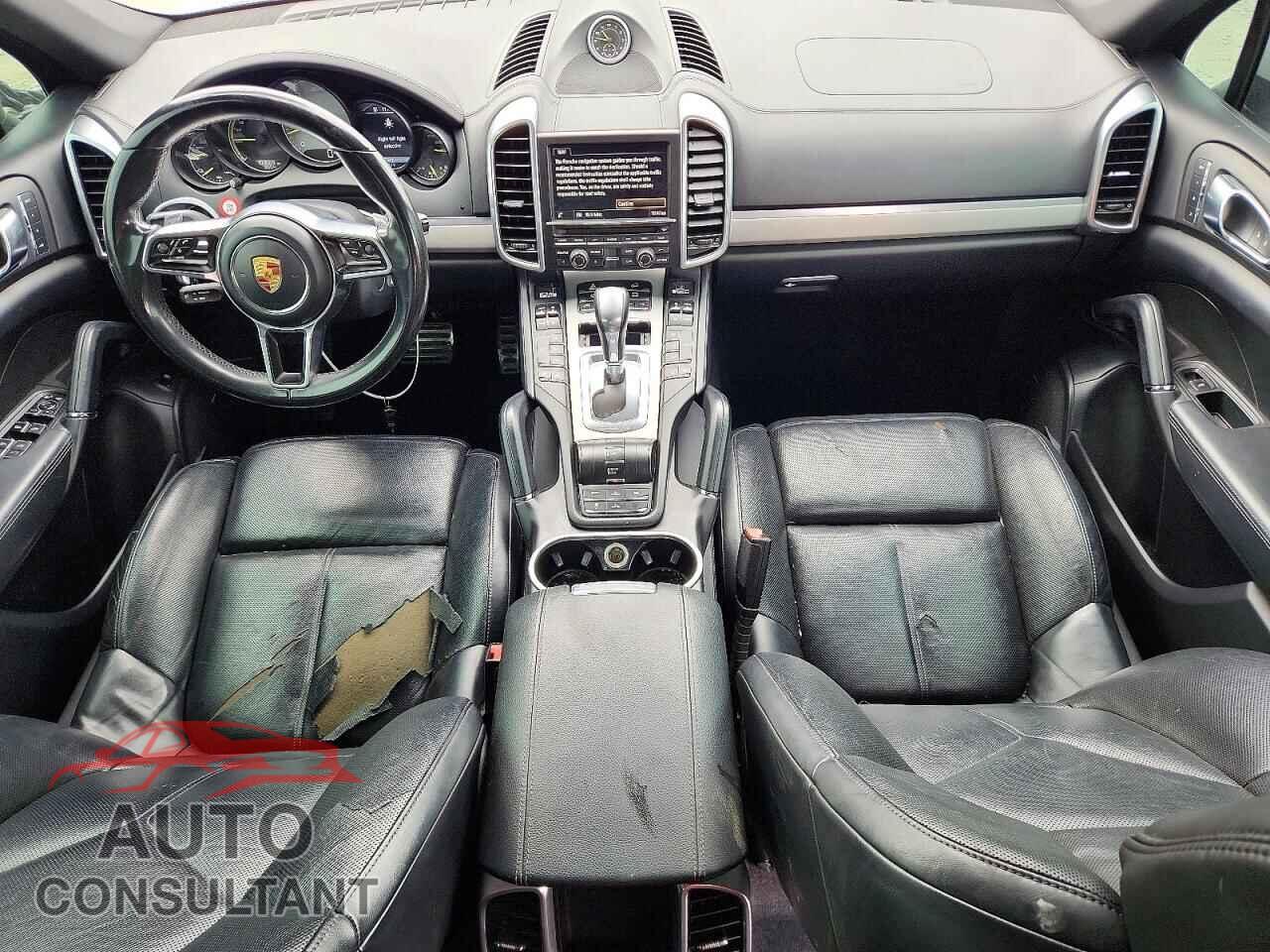 PORSCHE CAYENNE 2015 - WP1AE2A24FLA50214