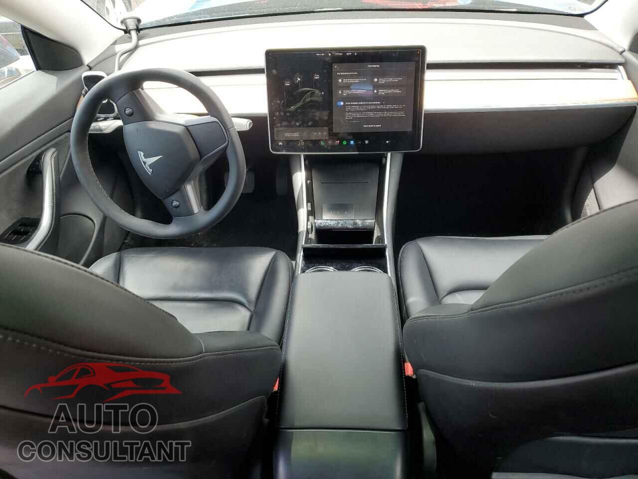 TESLA MODEL 3 2019 - 5YJ3E1EB9KF386887