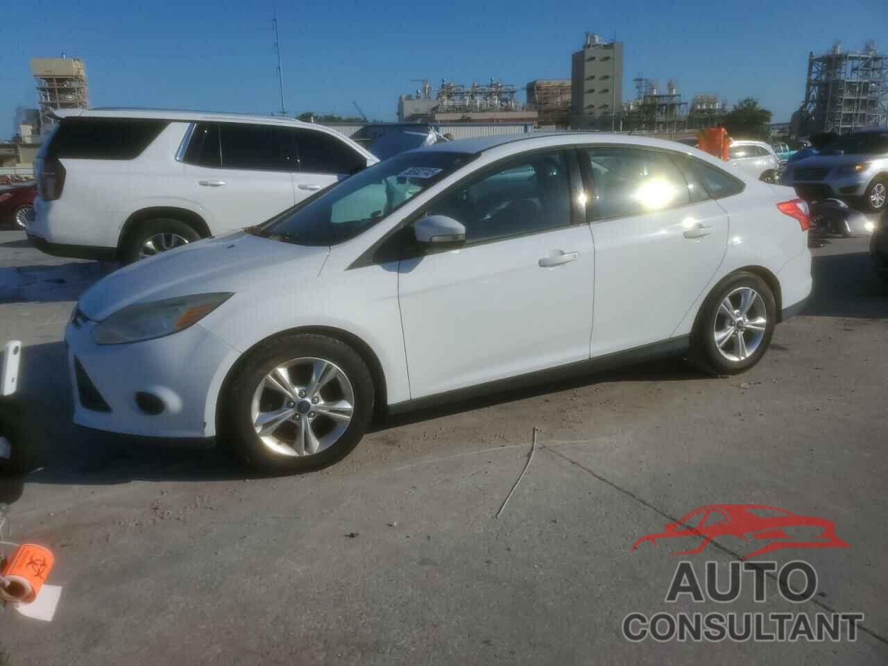 FORD FOCUS 2014 - 1FADP3F2XEL186858