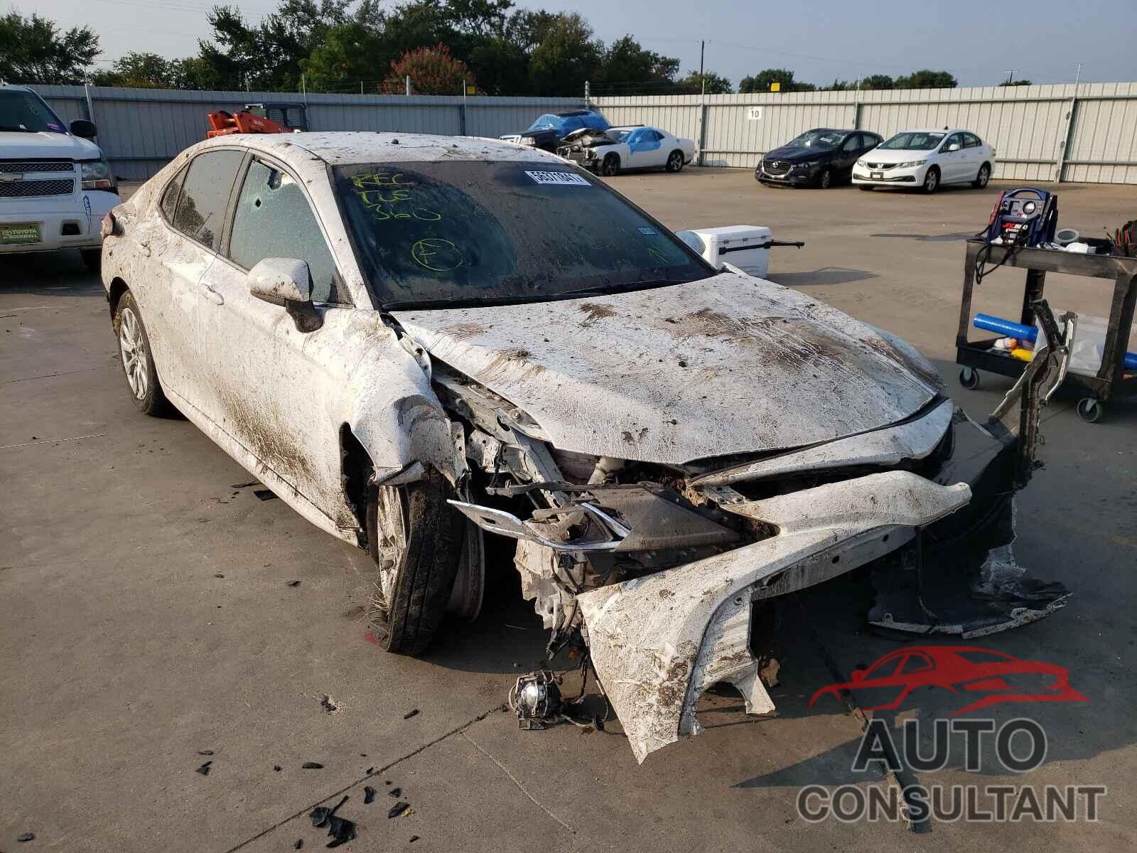 TOYOTA CAMRY 2020 - 4T1C11AK6LU930459