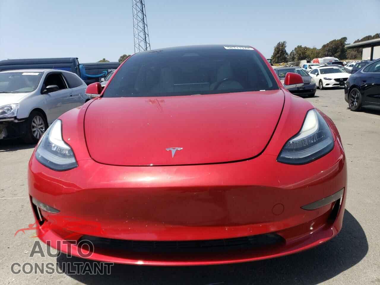 TESLA MODEL 3 2018 - 5YJ3E1EB2JF100828