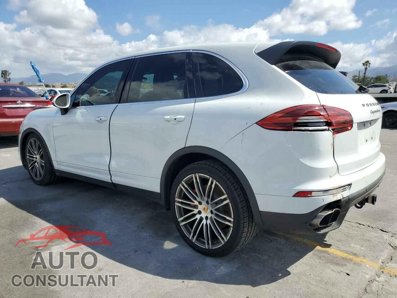 PORSCHE CAYENNE 2015 - WP1AC2A29FLA80542