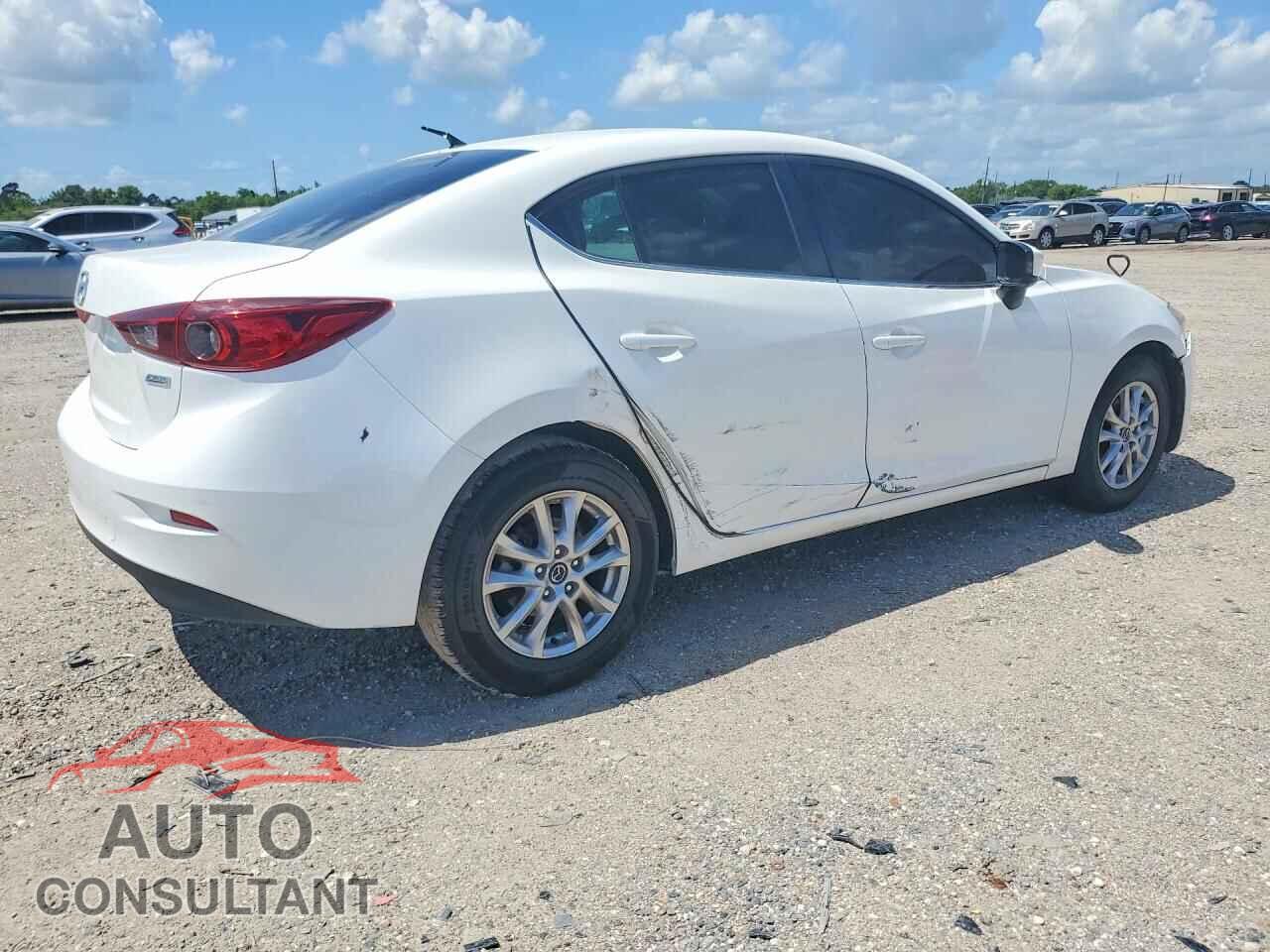 MAZDA 3 2016 - JM1BM1U73G1294105