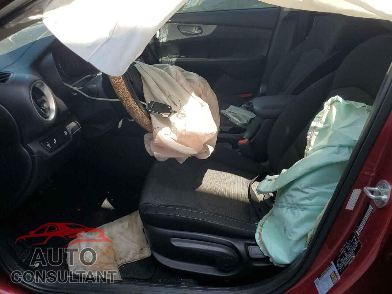 KIA FORTE 2023 - 3KPF24AD8PE522728