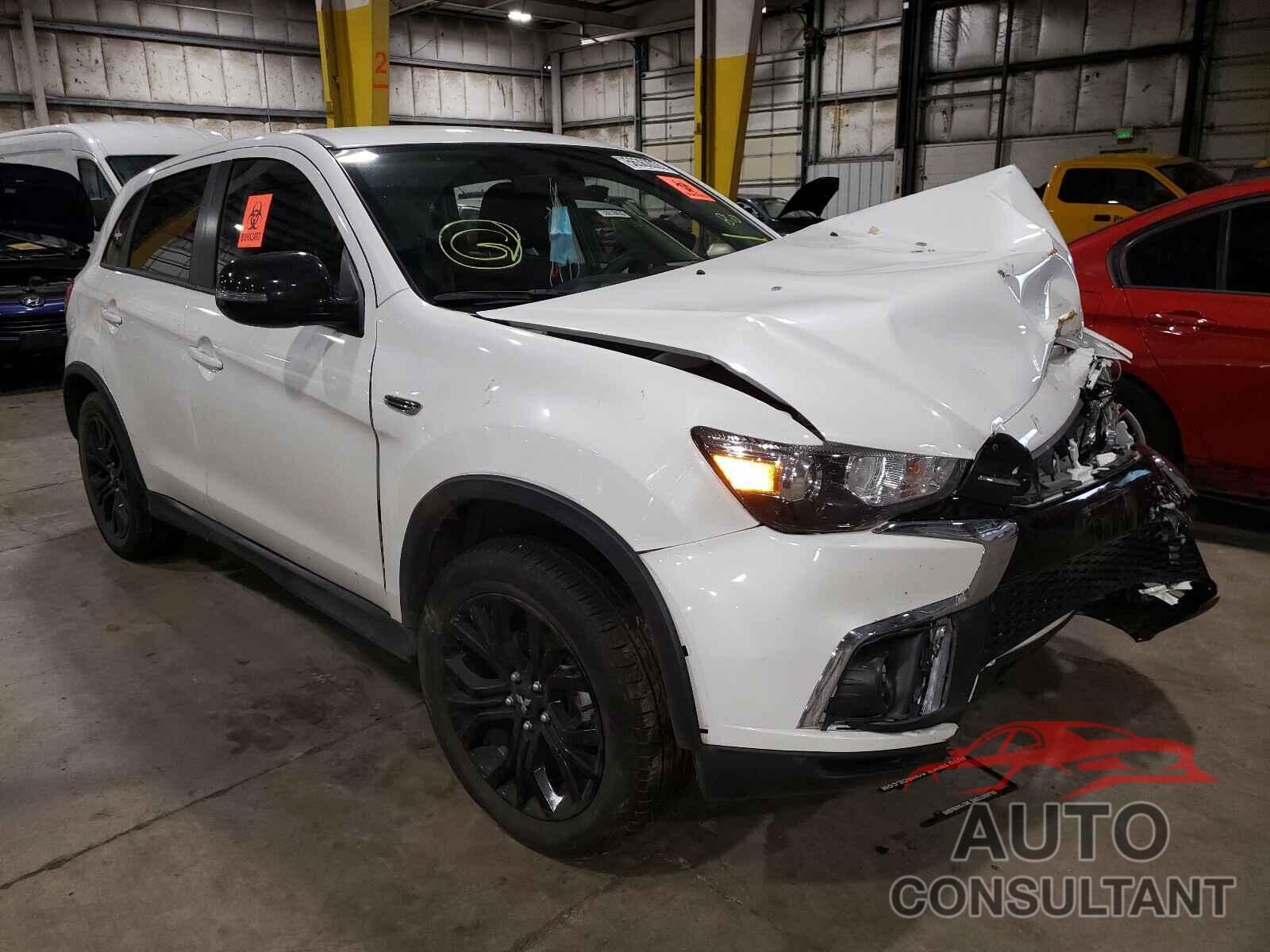 MITSUBISHI OUTLANDER 2019 - JA4AR3AU4KU014261