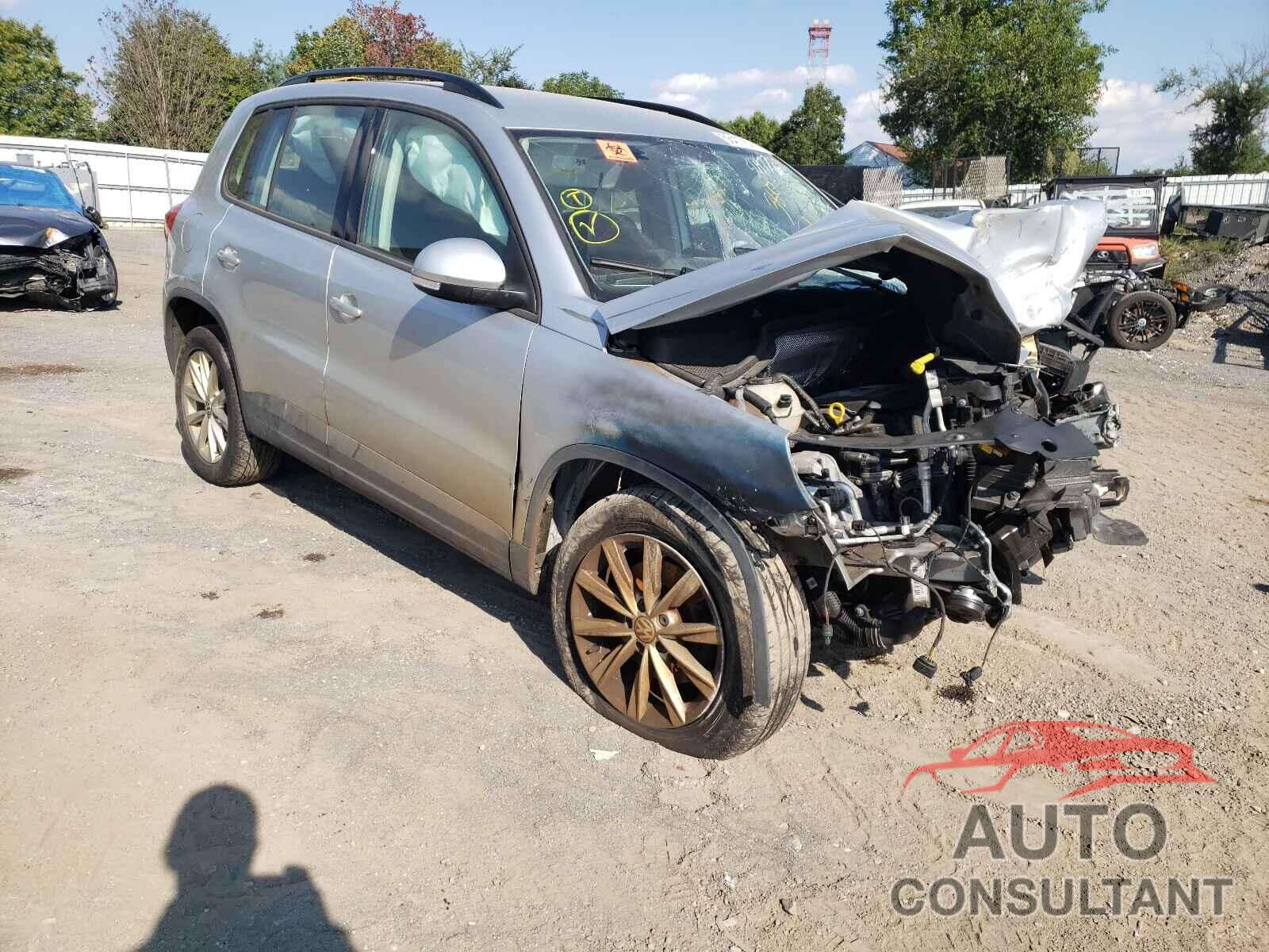 VOLKSWAGEN TIGUAN LIM 2018 - WVGBV7AX3JK004107