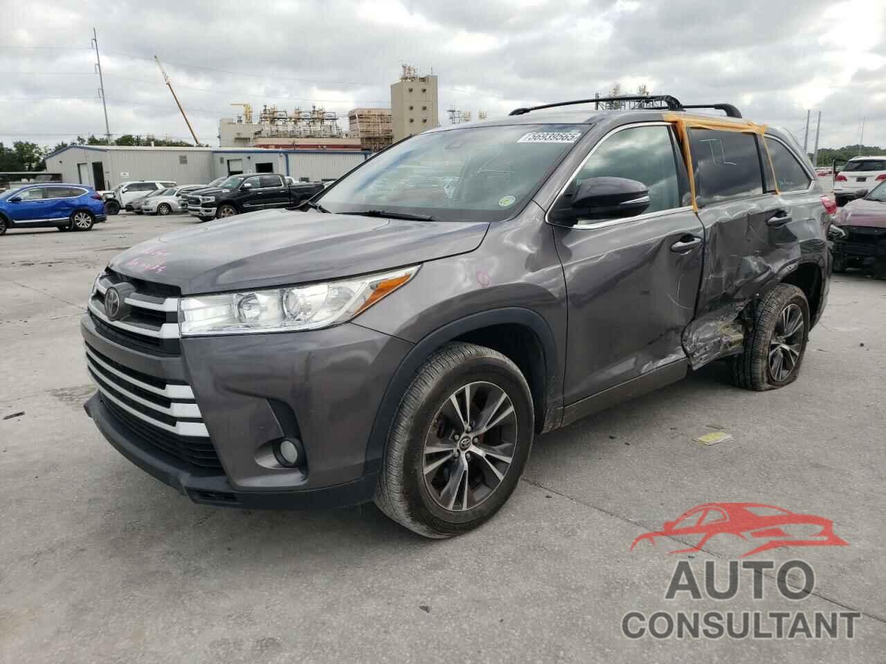 TOYOTA HIGHLANDER 2018 - 5TDZZRFH1JS241580