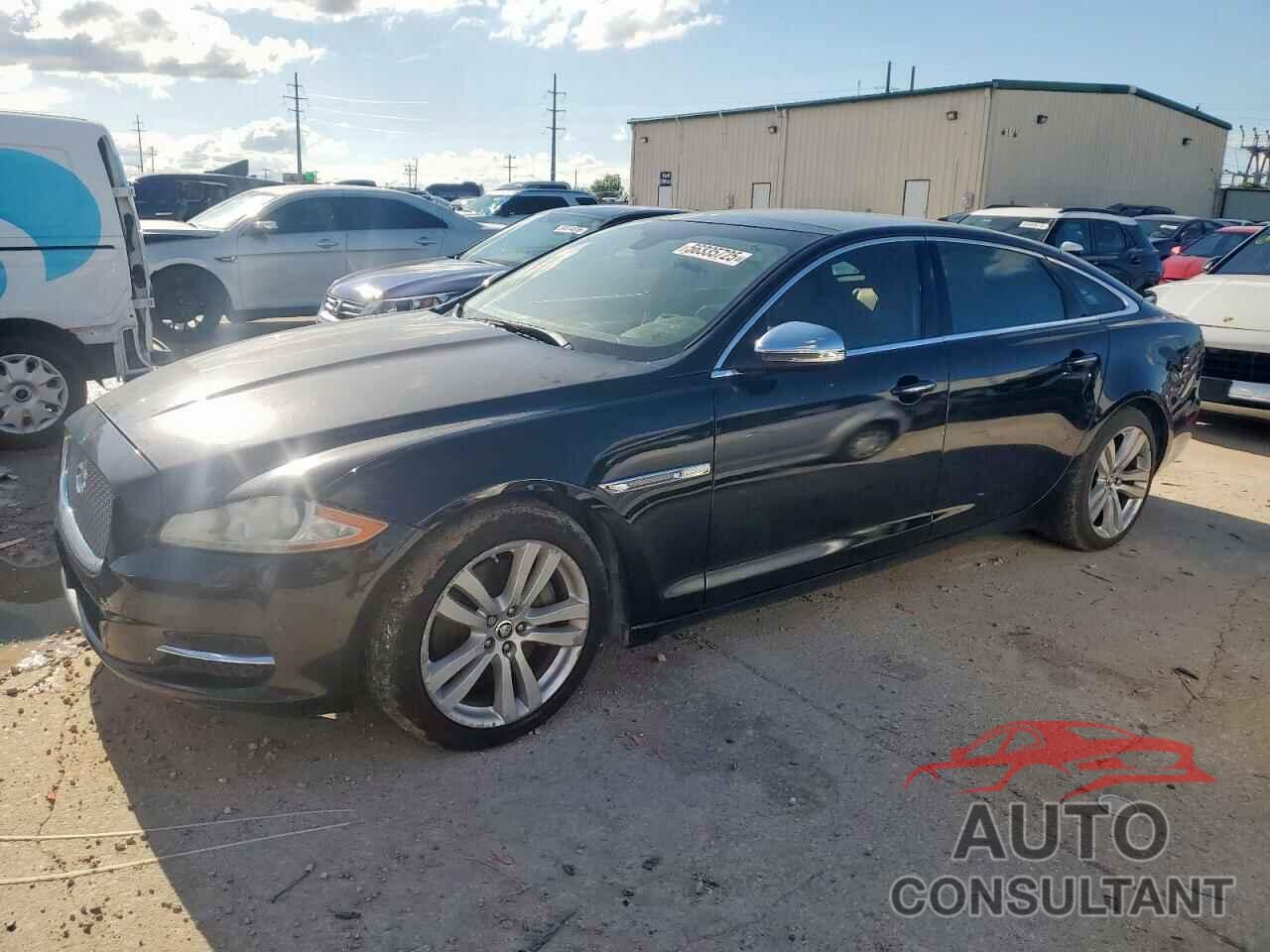 JAGUAR XJ 2013 - SAJWJ2GD6D8V53773