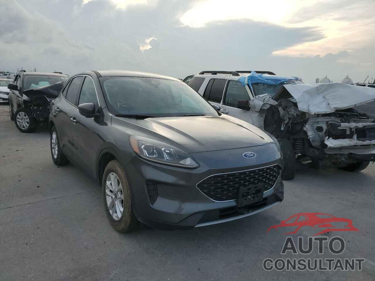 FORD ESCAPE 2020 - 1FMCU0G60LUB30378
