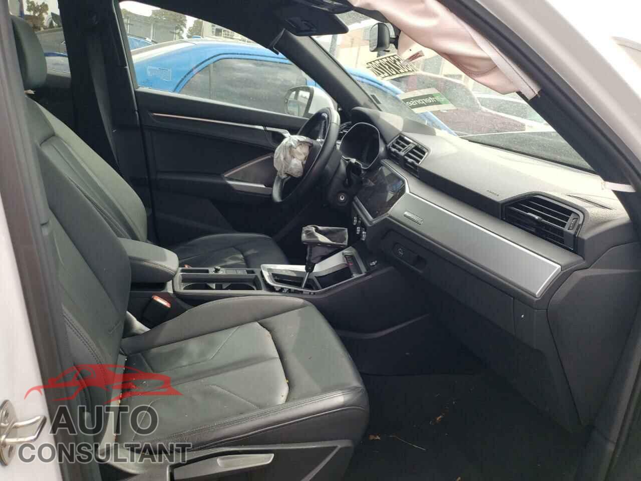 AUDI Q3 2020 - WA1AECF32L1032501