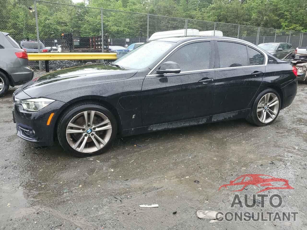 BMW 3 SERIES 2017 - WBA8E1C3XHA029945