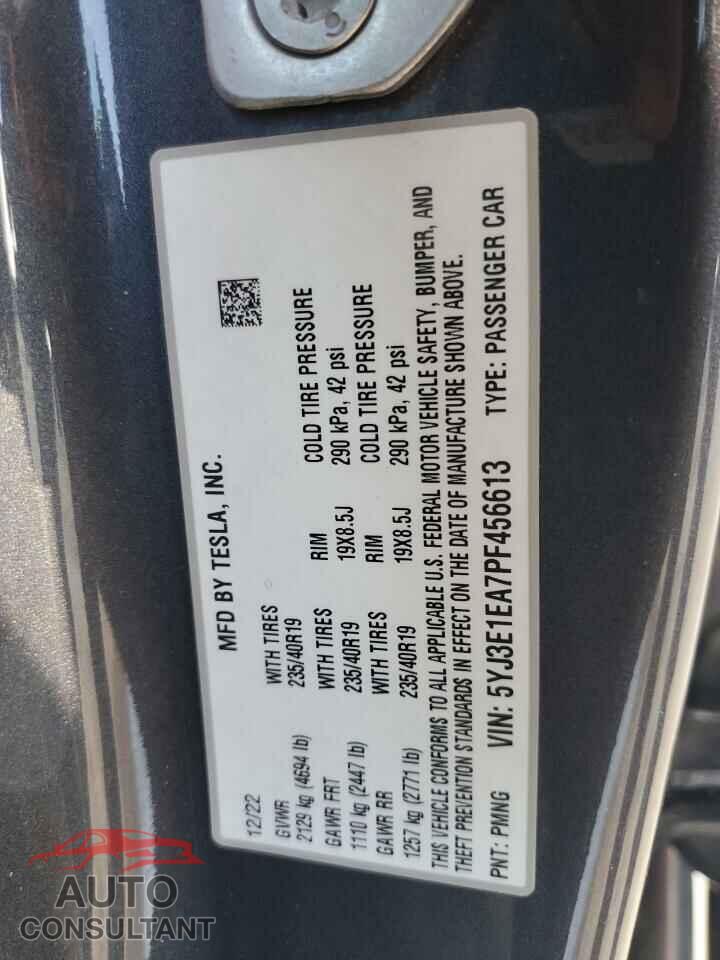 TESLA MODEL 3 2023 - 5YJ3E1EA7PF456613
