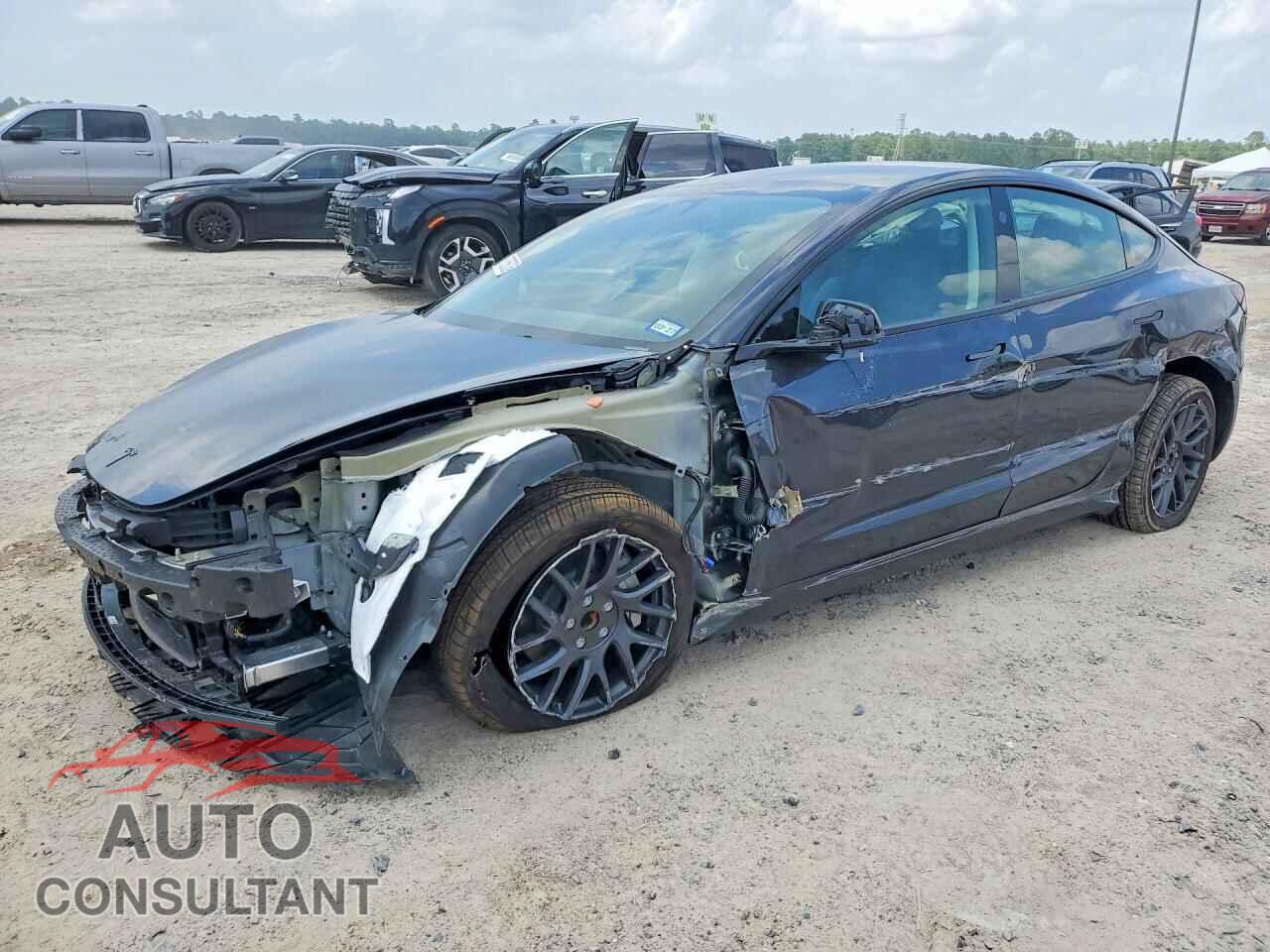 TESLA MODEL 3 2026 - 5YJ3E1EA5TF160564