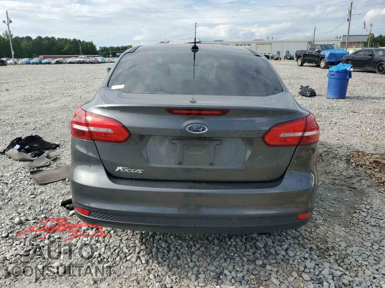 FORD FOCUS 2017 - 1FADP3E27HL241174