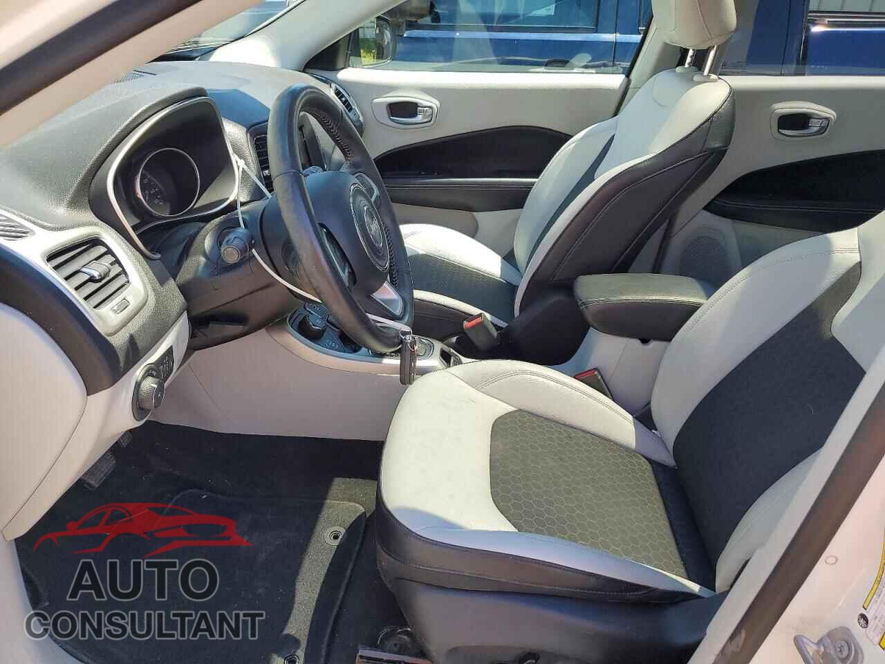 JEEP COMPASS 2017 - 3C4NJDBBXHT617073