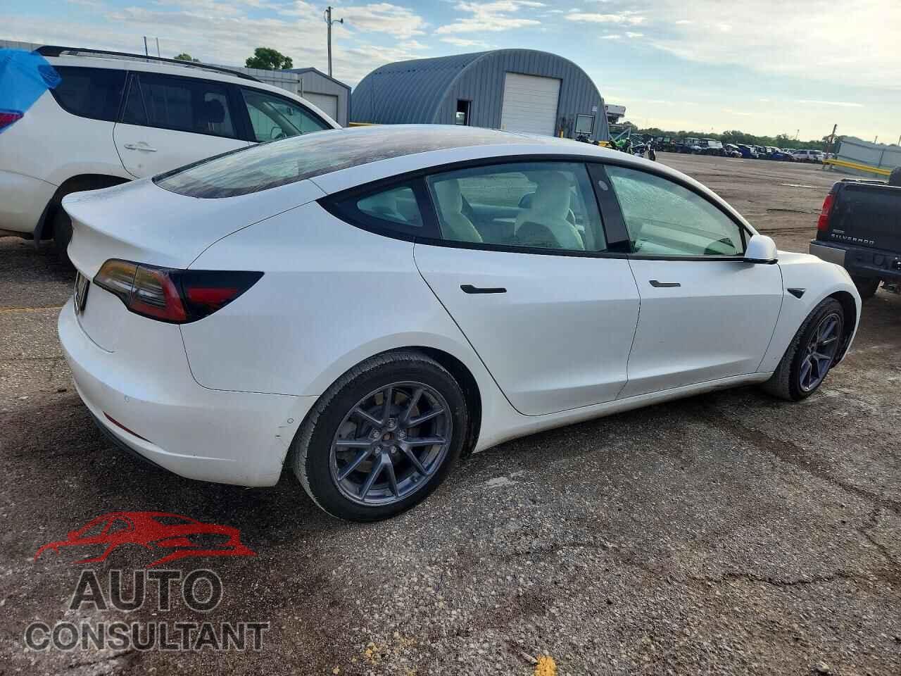 TESLA MODEL 3 2021 - 5YJ3E1EA3MF098714