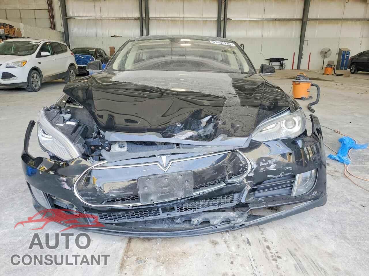 TESLA MODEL S 2015 - 5YJSA1E28FF109287