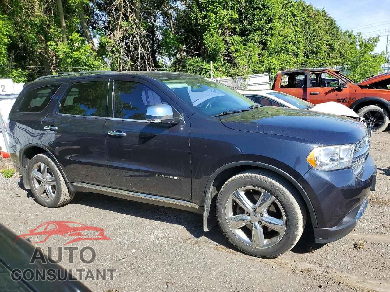 DODGE DURANGO 2013 - 1C4RDJEG7DC617844