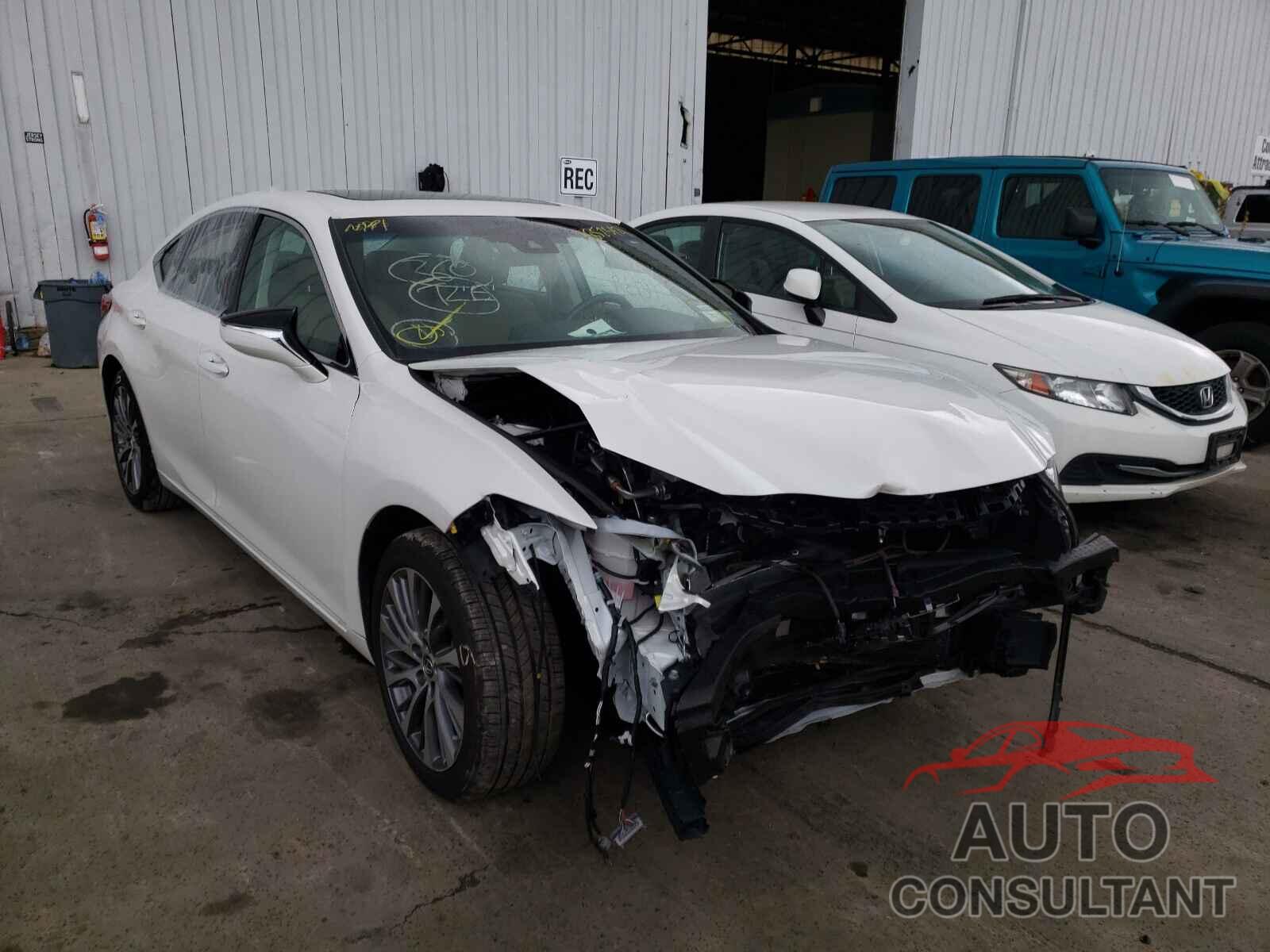 LEXUS ES350 2019 - 58ABZ1B17KU042403