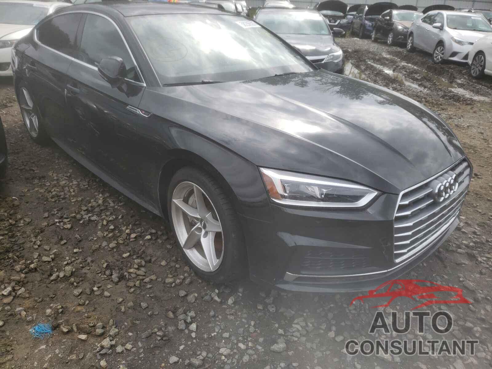 AUDI A5 2019 - WAUDNCF54KA096717