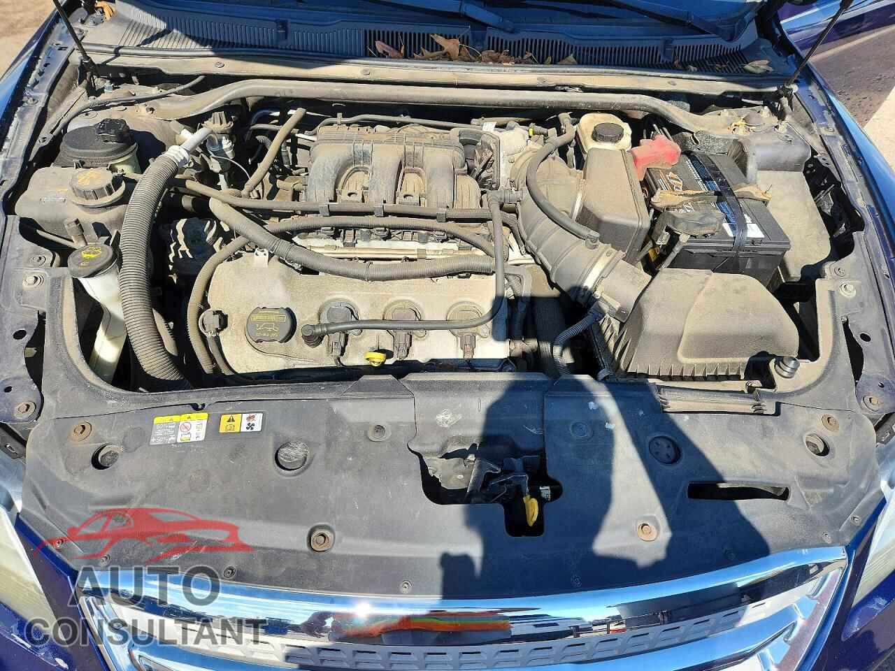 FORD TAURUS 2011 - 1FAHP2EW2BG124679