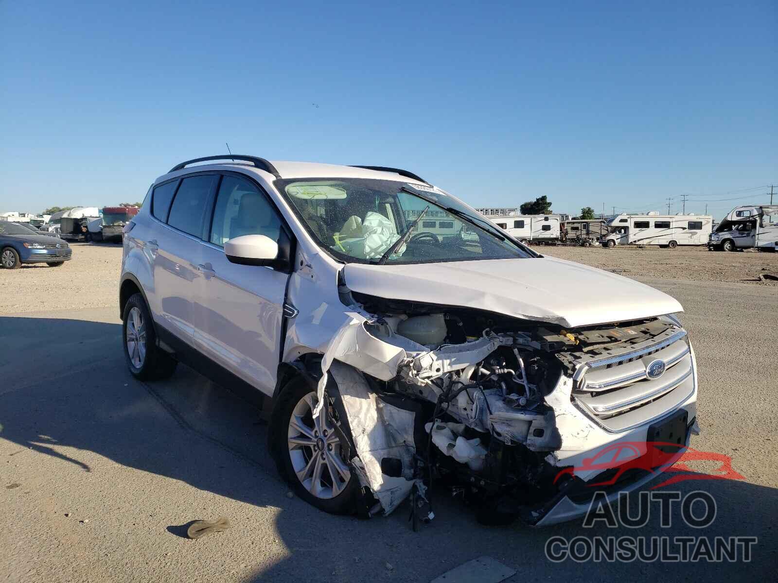 FORD ESCAPE 2019 - 1FMCU9HD5KUA19499
