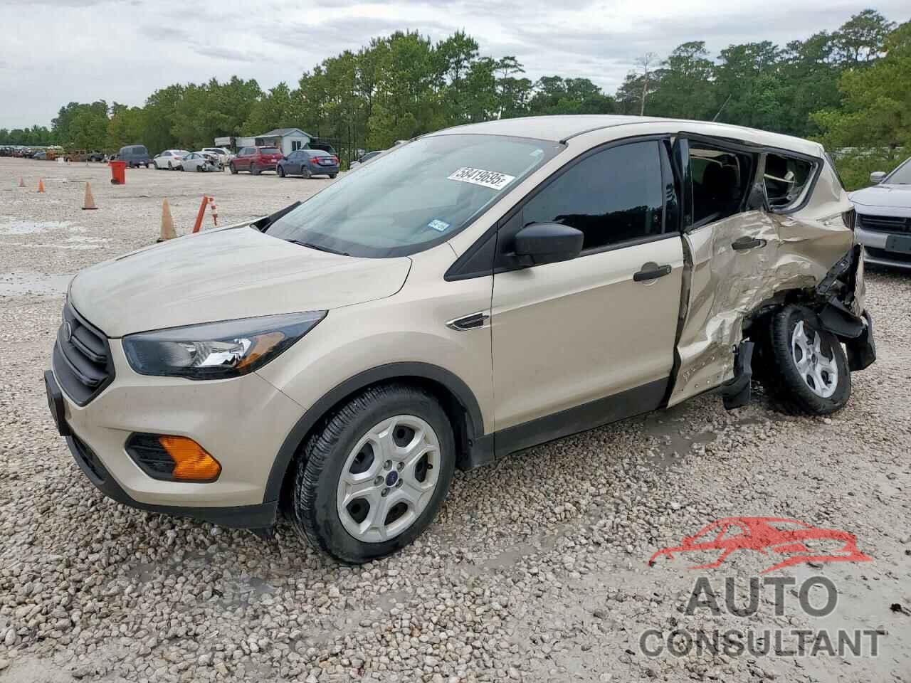FORD ESCAPE 2018 - 1FMCU0F79JUA54327