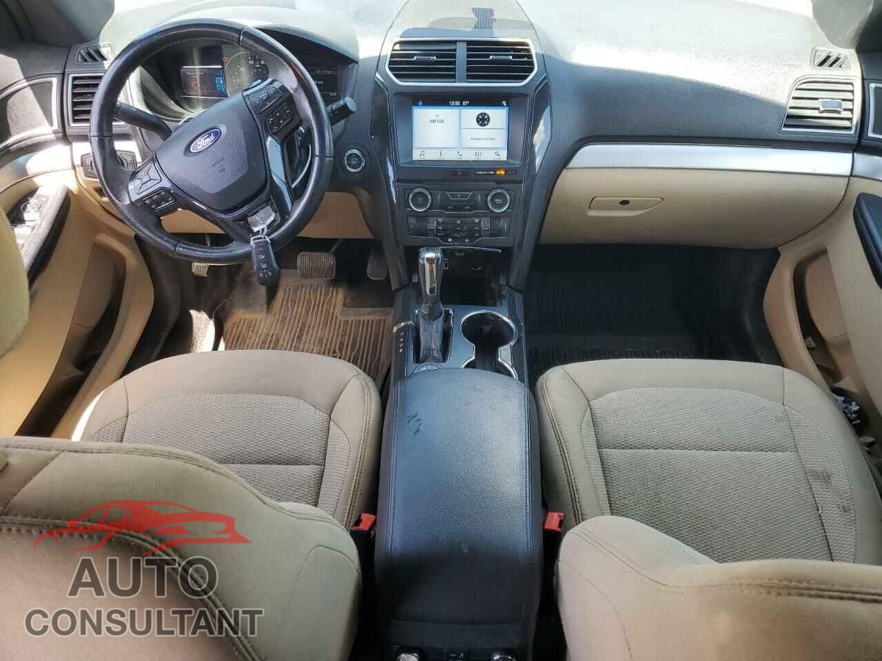 FORD EXPLORER 2017 - 1FM5K8D82HGC32273