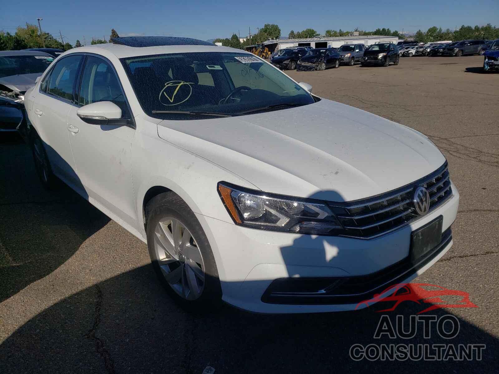 VOLKSWAGEN PASSAT 2018 - 1VWBA7A34JC006792