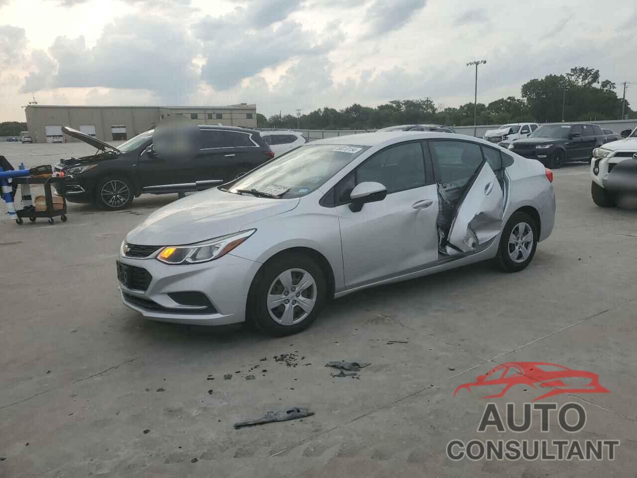 CHEVROLET CRUZE 2018 - 1G1BC5SM1J7104561