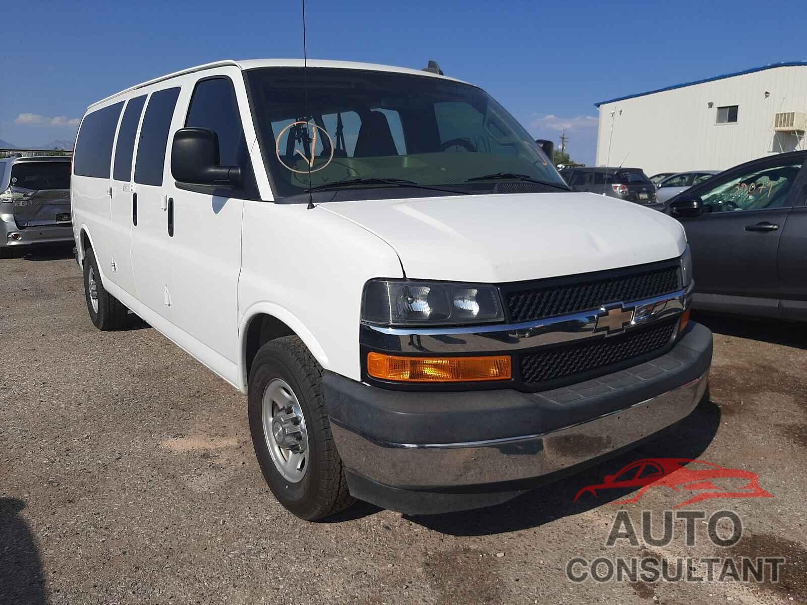 CHEVROLET EXPRESS 2017 - 1GAZGPFG7H1301248