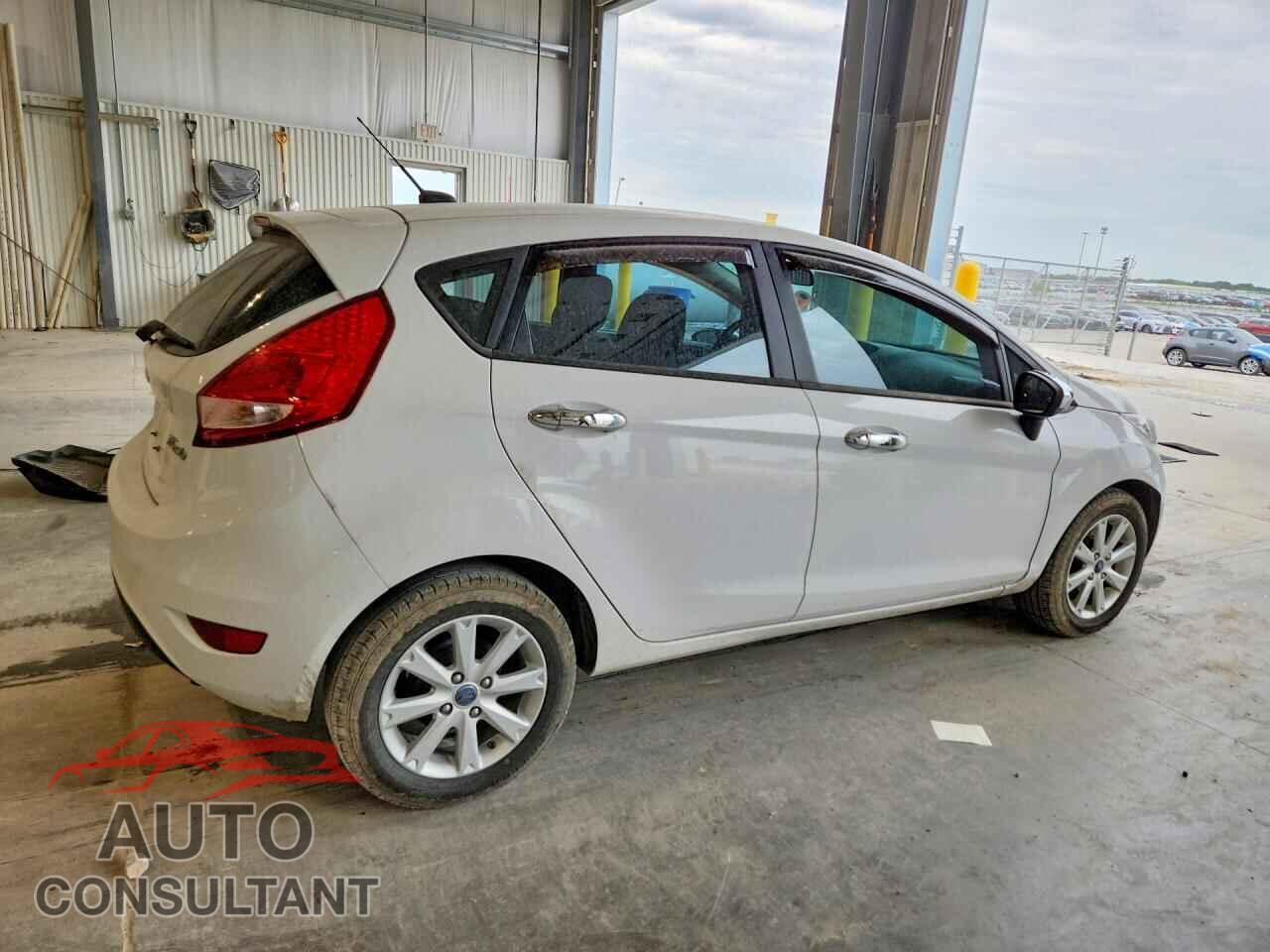FORD FIESTA 2012 - 3FADP4EJ5CM158699