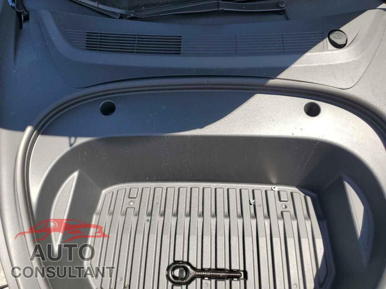 TESLA MODEL 3 2023 - 5YJ3E1EA0PF673310