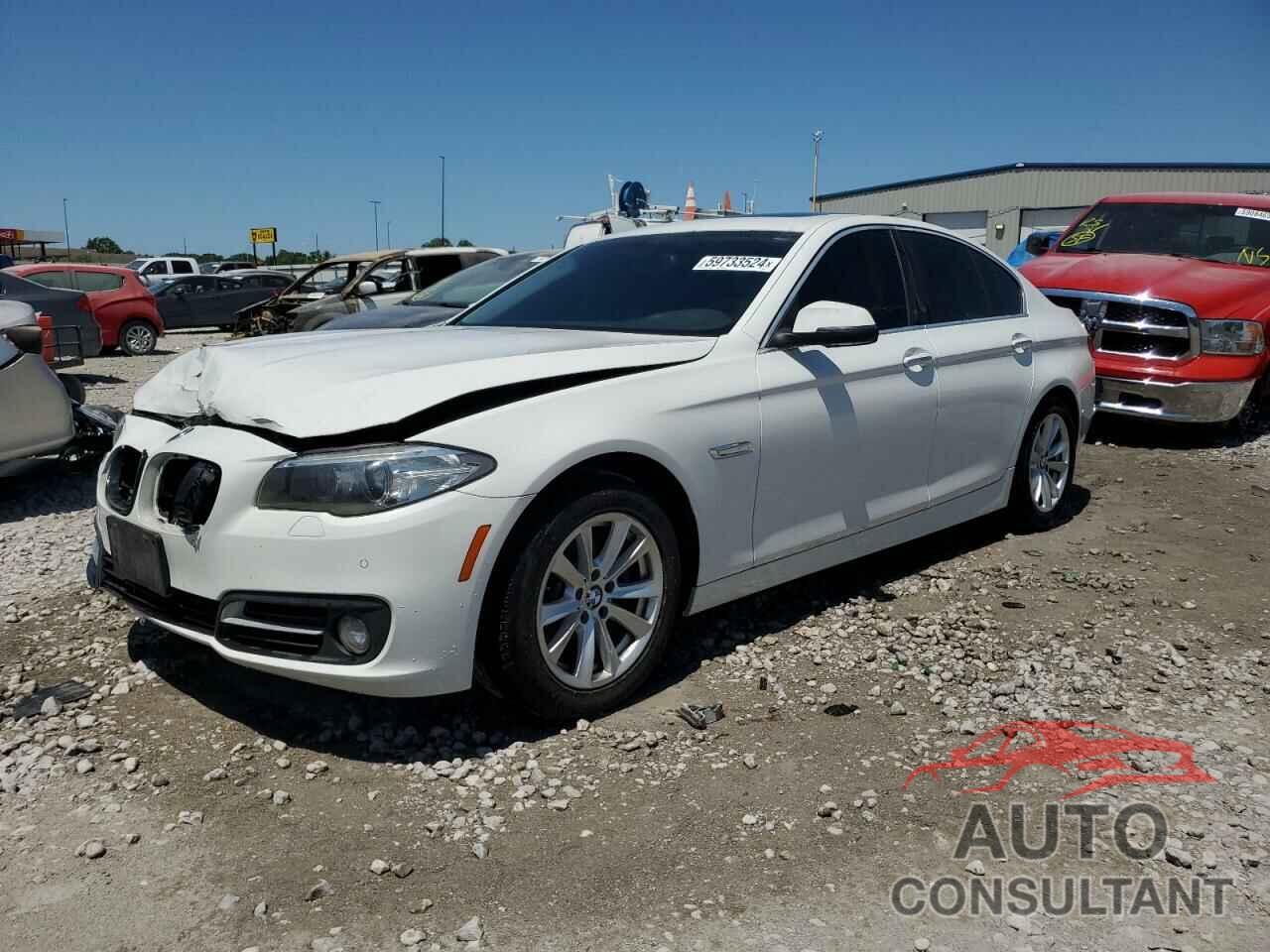 BMW 5 SERIES 2015 - WBA5A5C56FD520550