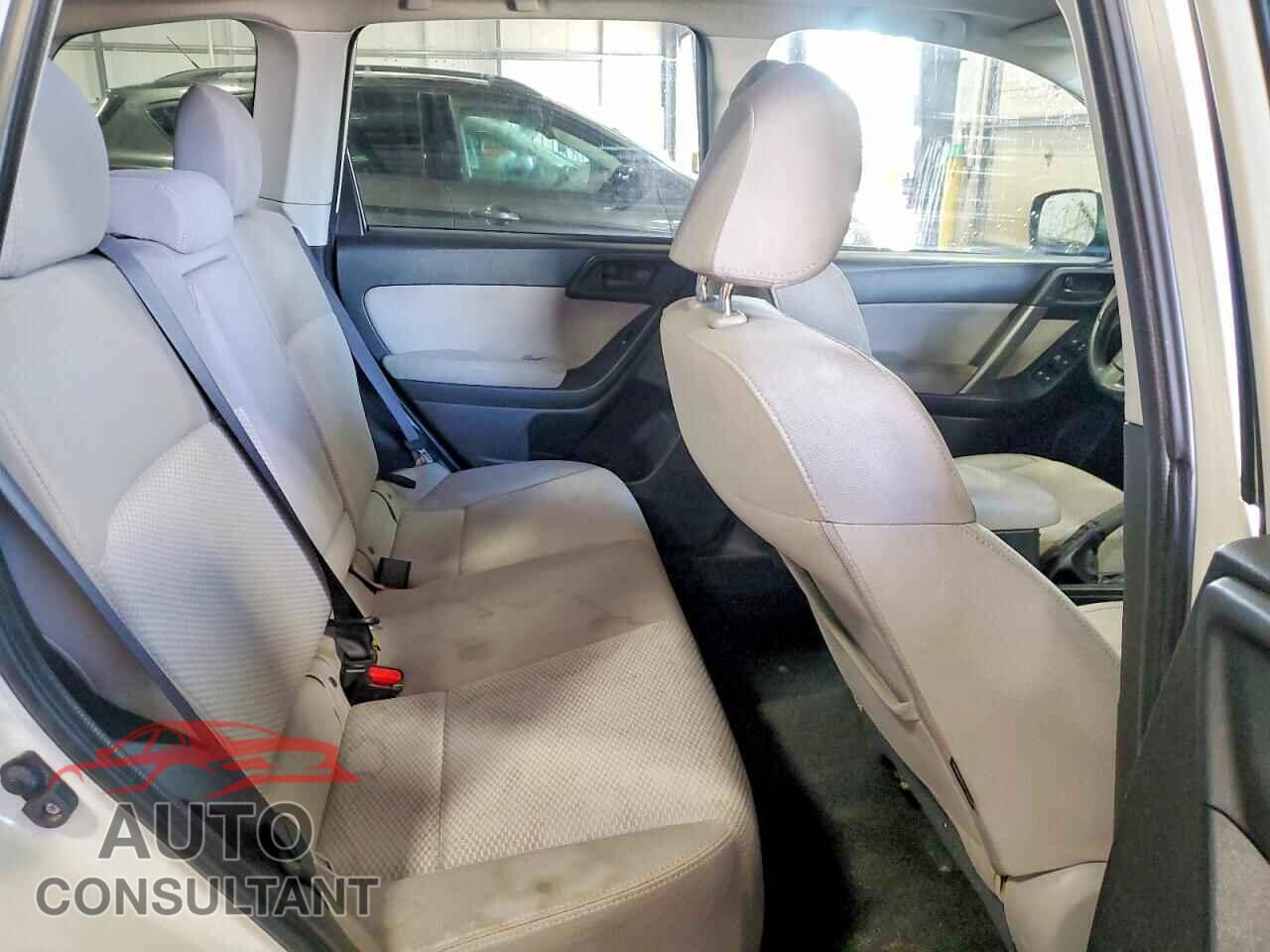 SUBARU FORESTER 2015 - JF2SJADC8FH582330