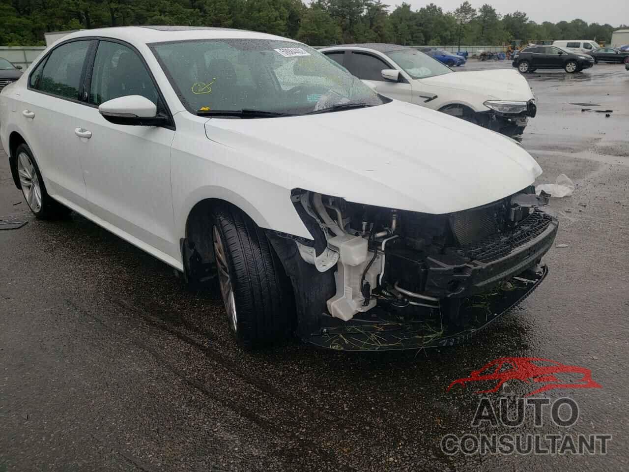 VOLKSWAGEN PASSAT 2019 - 1VWLA7A39KC007085